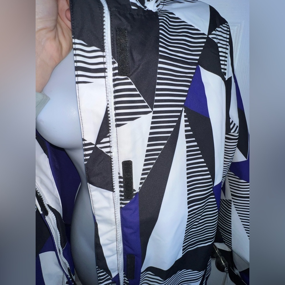 Empyre Women’s Medium 10,000 MM Black White Graphic Print Ski Snowboard Jacket M - Picture 10 of 14